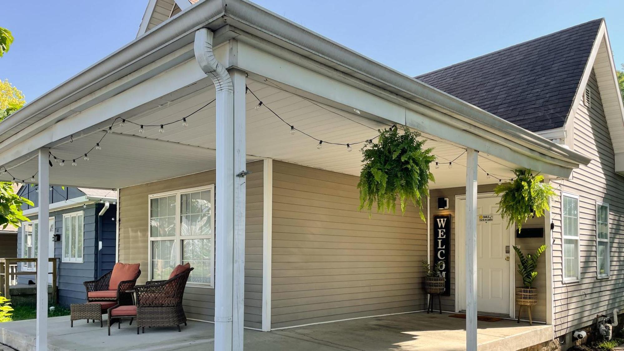 Villa 5 Mins To Speedway! Walk To Zoo, Wr Park, Iupui! Indianapolis Esterno foto