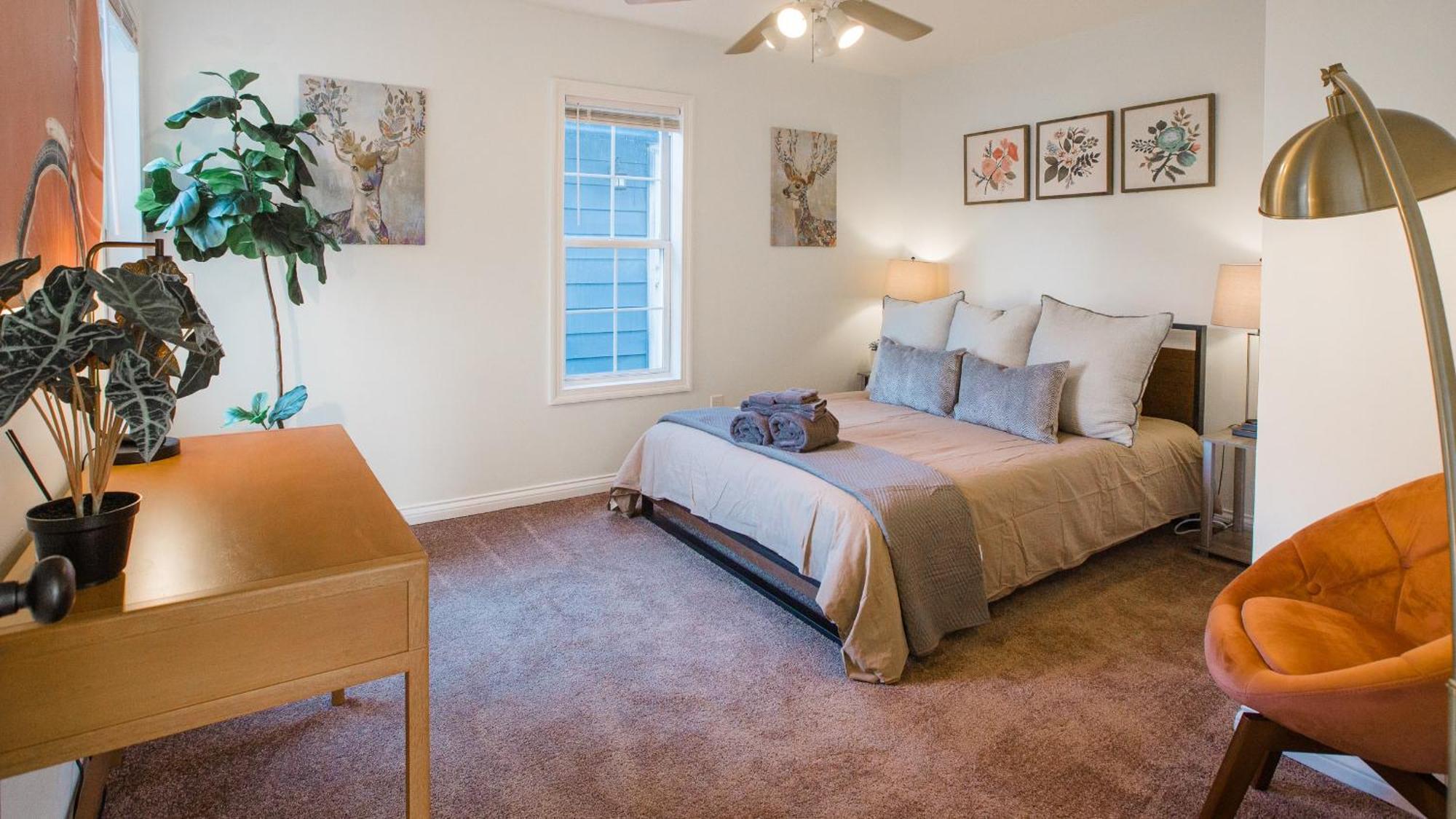 Villa 5 Mins To Speedway! Walk To Zoo, Wr Park, Iupui! Indianapolis Esterno foto